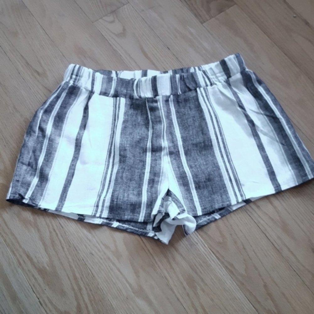 Workshop Republic Clothing Women’s Shorts, Size Small